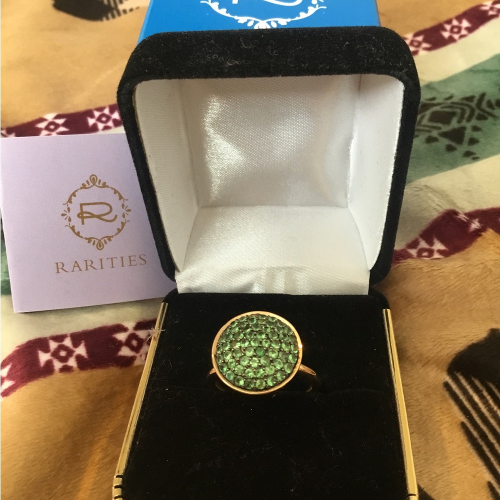 Estate Rarities 10k Yellow Gold Pave Tsavorite Gemstone Ring